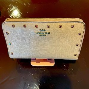 Authentic Coach wallet
